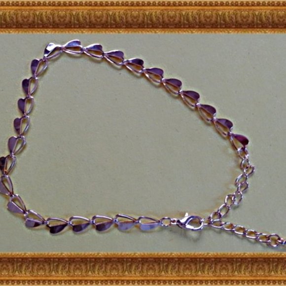 Gold Tone Heart Design Anklet Sassy Style For Women/Teens - Picture 1 of 1